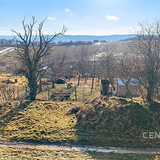 Prodej zahrady 897 m&sup2; Omice