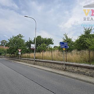 Prodej stavební parcely 1 333 m² Vícov