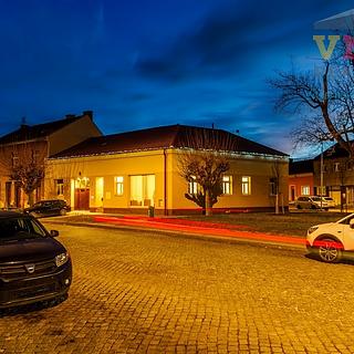 Prodej Ostatních komerčních prostor, 205m&sup2;