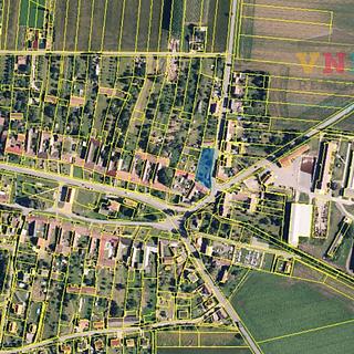 Prodej stavební parcely 1 333 m² Vícov