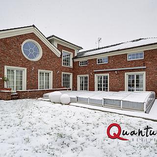 Prodej rodinného domu 327 m² Praha