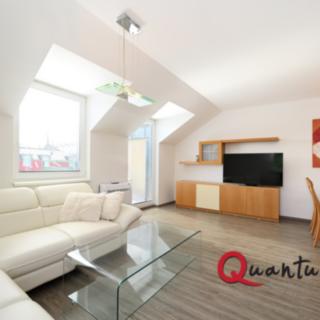 Pronájem bytu 3+kk 77 m² Praha