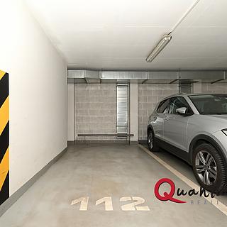 Pronájem garáže 13 m² Praha Vokovice, Irská