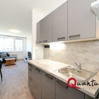Pronájem bytu 2+kk 45 m² Praha Horní Měcholupy, Nad přehradou