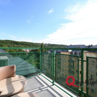 Pronájem bytu 3+kk 77 m² Praha
