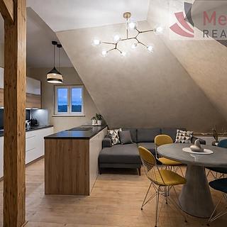 Prodej bytu 4+kk 95 m&sup2; Praha