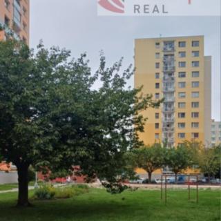 Prodej bytu 3+1 70 m² Pardubice Studánka, Bartoňova