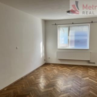 Pronájem bytu 1+kk a garsoniéry 50 m² Holice, Dudychova