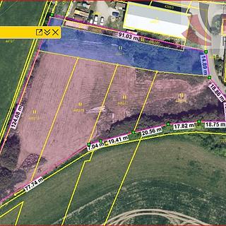 Prodej stavební parcely 7 181 m² Holice Kamenec