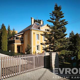 Prodej rodinného domu 270 m² Jílové Martiněves