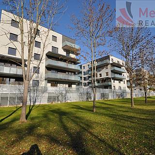 Prodej bytu 1+kk, garsoniery 26 m² Praha