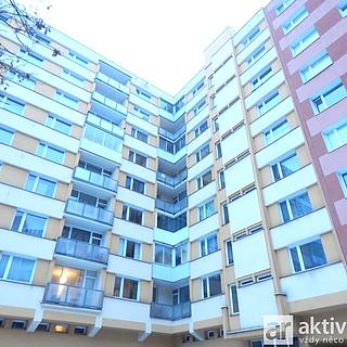 Prodej bytu 2+1 60 m² Chomutov, Bezručova