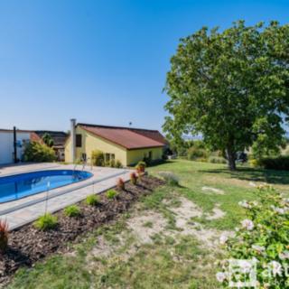 Prodej rodinného domu 140 m² Hrobce