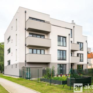 Pronájem bytu 1+kk, garsoniery 39 m² Přezletice