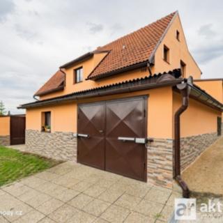Prodej rodinného domu 225 m² Vodochody