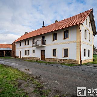 Prodej zemědělské usedlosti 283 m² Kokořín Březinka
