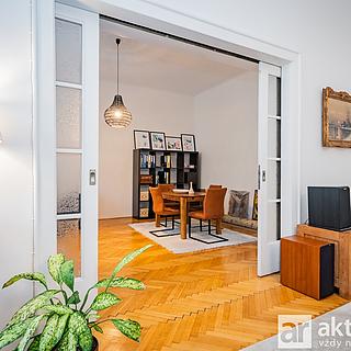 Pronájem bytu 3+1 134 m² Praha Vinohrady, Polská