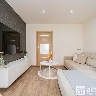 Prodej bytu 3+1 72 m² Mělník, Bezručova