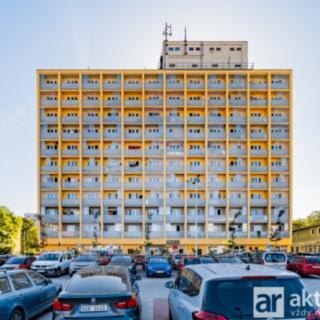 Pronájem bytu 2+1 61 m² Mělník, Pražská