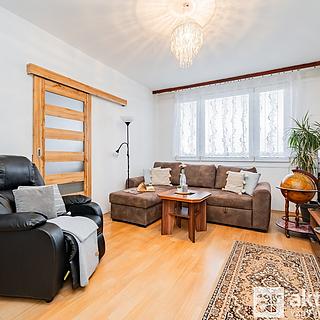 Prodej bytu 3+1 74 m² Neratovice, 28. října