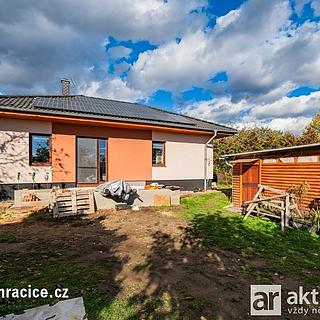 Prodej rodinného domu 87 m&sup2; Račice