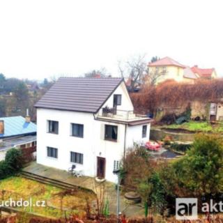 Prodej rodinného domu 160 m² Praha Suchdol, Nad dolíky