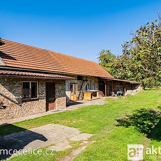 Prodej rodinného domu 93 m² Čečelice