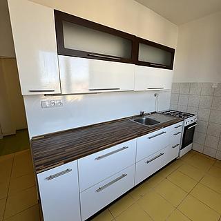 Pronájem bytu 2+1 54 m² Most, Slovenského národního povstání
