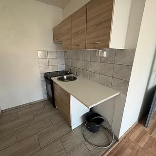 Prodej bytu 2+kk 40 m² Most, Josefa Ševčíka