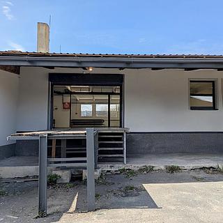 Pronájem skladu 198 m&sup2; Ledvice