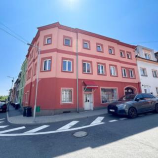 Pronájem bytu 2+1 50 m² Košťany, Sklářská