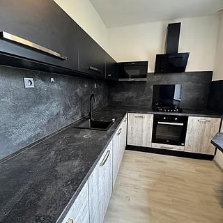 Pronájem bytu 2+1 53 m² Most, 1. máje