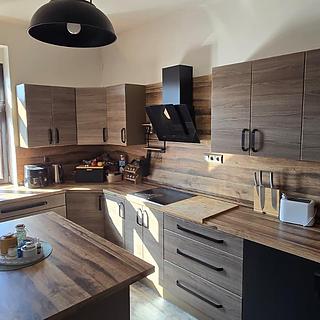 Prodej rodinného domu 452 m&sup2; Most