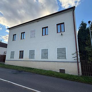 Prodej rodinného domu 268 m² Modlany Věšťany