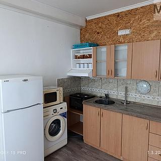 Prodej bytu 1+kk a garsoniéry 21 m² Chlumec, Krušnohorská