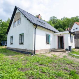 Prodej rodinného domu 180 m² Velemyšleves Minice