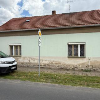 Prodej rodinného domu 214 m² Jimlín