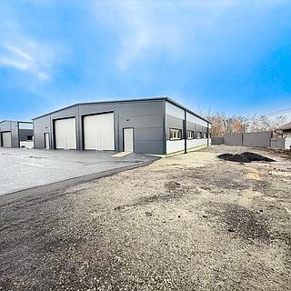 Pronájem skladu 500 m² Košťany