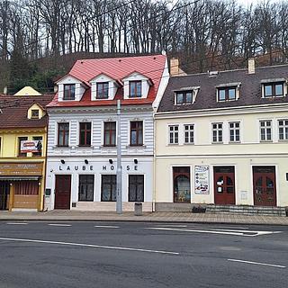 Prodej činžovního domu 425 m² Teplice, Laubeho náměstí