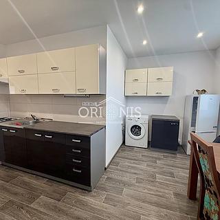 Pronájem bytu 2+1 60 m² Chomutov, Hornická