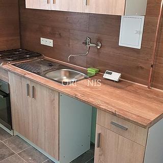 Pronájem bytu 1+kk a garsoniéry Chomutov, Kadaňská