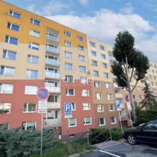 Prodej bytu 3+1 78 m² Jirkov