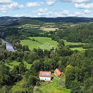 Prodej hotelu, penzionu 600 m&sup2; Okounov