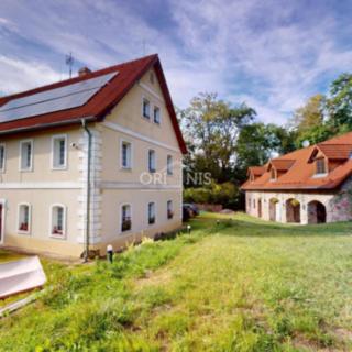 Prodej rodinného domu 600 m² Okounov Oslovice