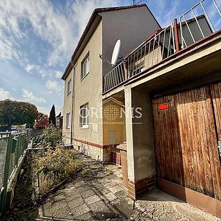 Prodej rodinného domu 90 m² Chomutov, Klicperova