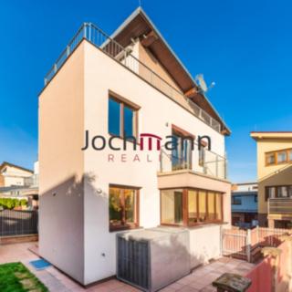 Prodej rodinného domu 205 m² Praha Stodůlky, Voleníkova