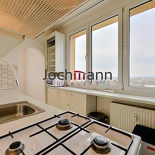 Pronájem bytu 3+1 57 m² České Budějovice 3, Kubatova