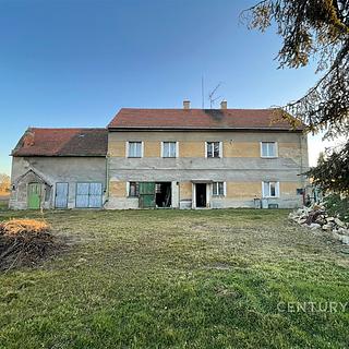 Prodej rodinného domu 238 m² Jimlín