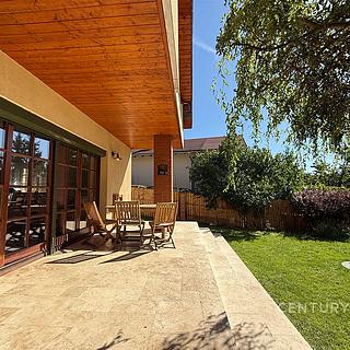 Pronájem rodinného domu 170 m² Statenice