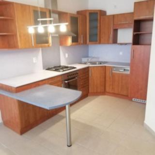 Pronájem bytu 1+kk a garsoniéry 34 m² Praha Kyje, Pelušková